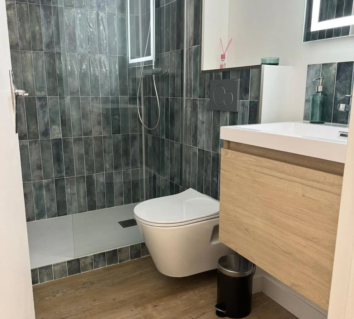 Cosy Apartment In City Center Palaiseau